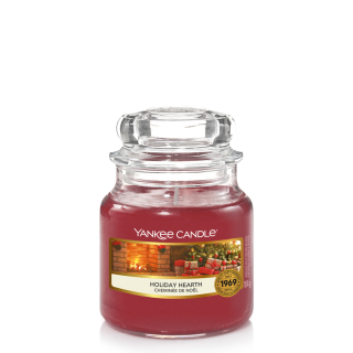 Yankee Candle Classic Holiday Hearth lumânare parfumată 104 g