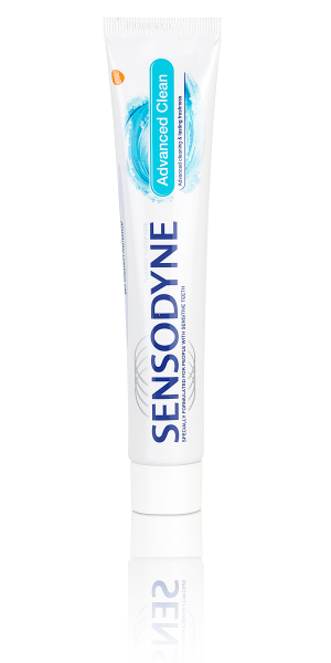 Sensodyne Advanced Clean pastă de dinți cu fluorură 75 ml