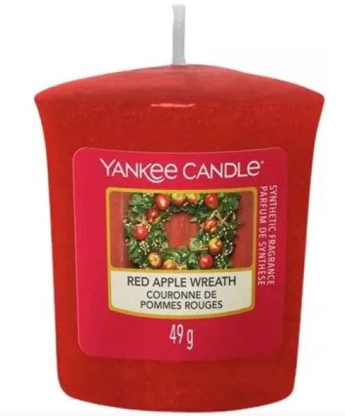Yankee Candle Red Apple Wreath lumânare votivă 49 g